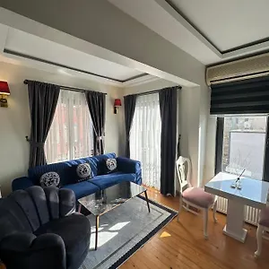 S.e.s. Taksim Стамбул
