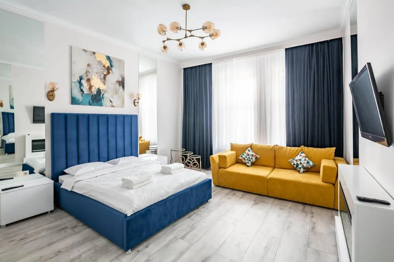 Апартаменты Avangard Deluxe Art Apart Львов Украина